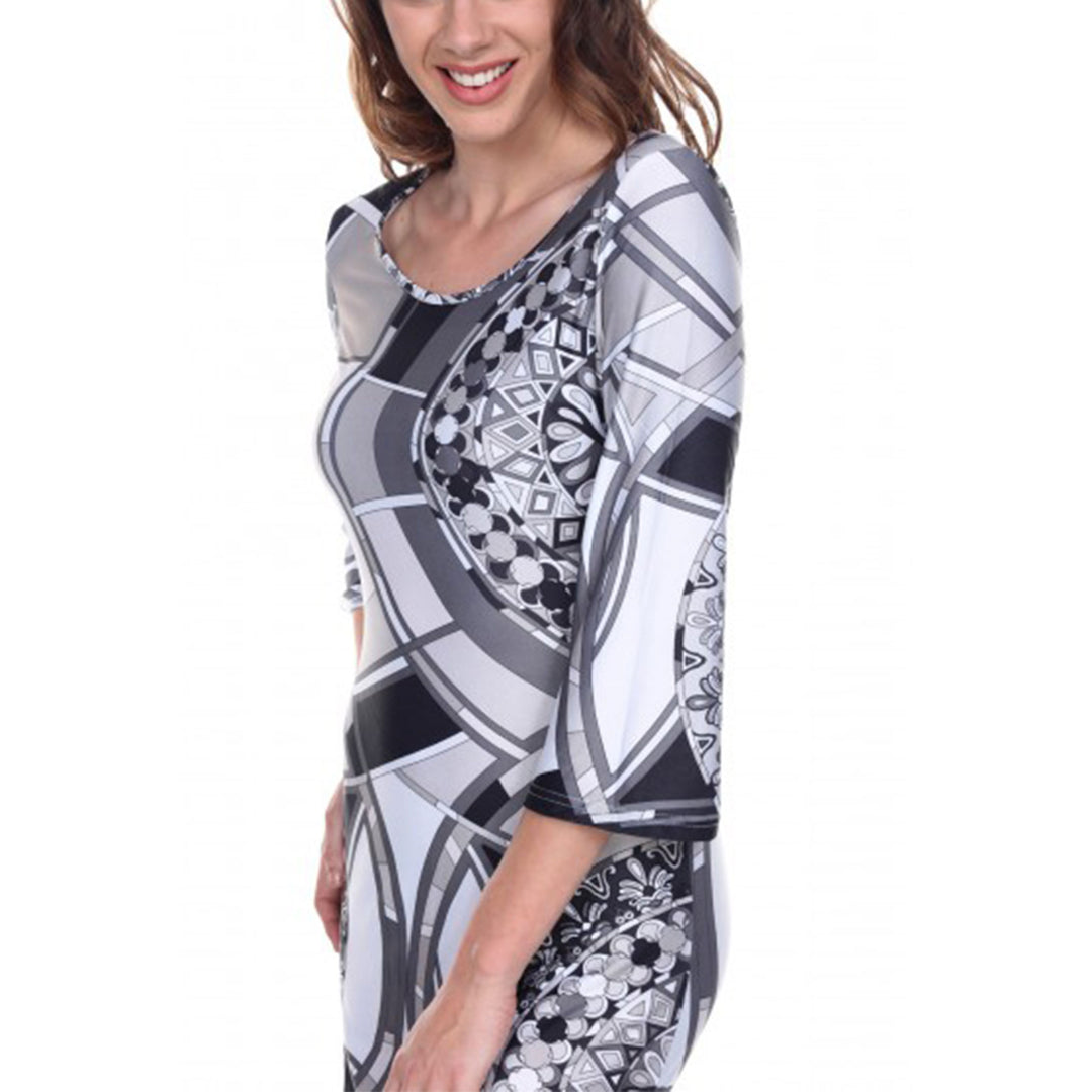 Women's Geometric Print Shift Dress with Scoop Neck and 3/4 Sleeves