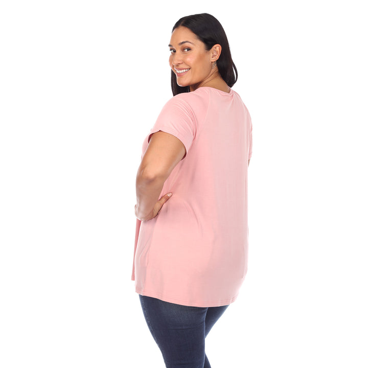 Women's Plus Size Crisscross Cutout Short Sleeve Top