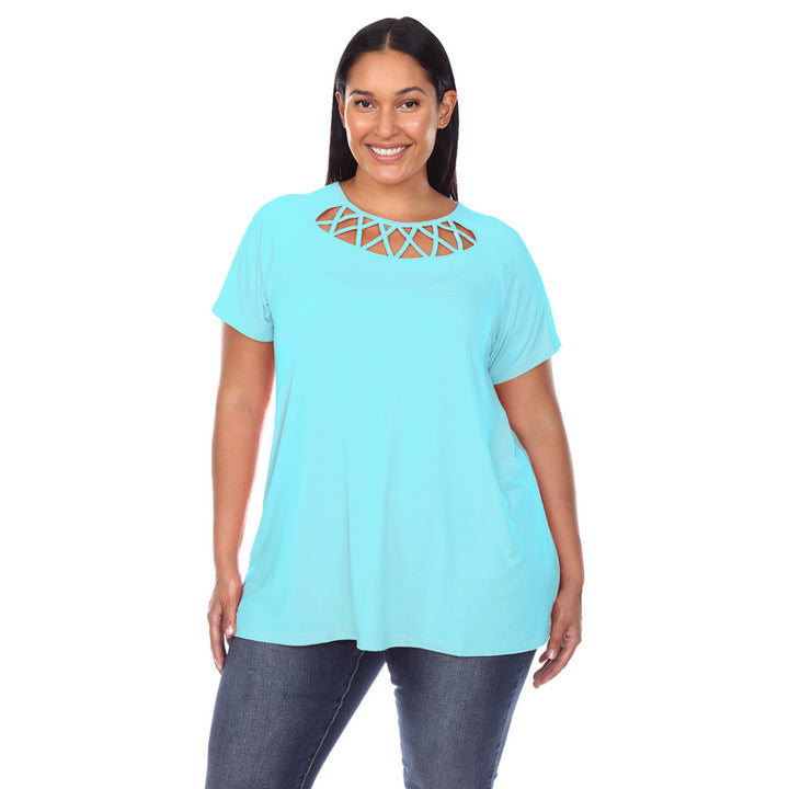 Women's Plus Size Crisscross Cutout Short Sleeve Top