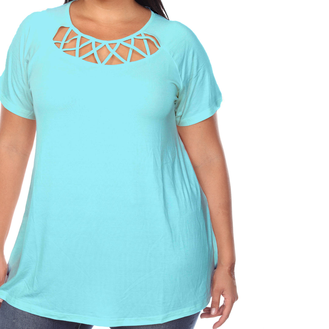 Women's Plus Size Crisscross Cutout Short Sleeve Top