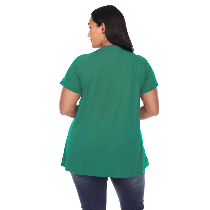 Women's Plus Size Crisscross Cutout Short Sleeve Top