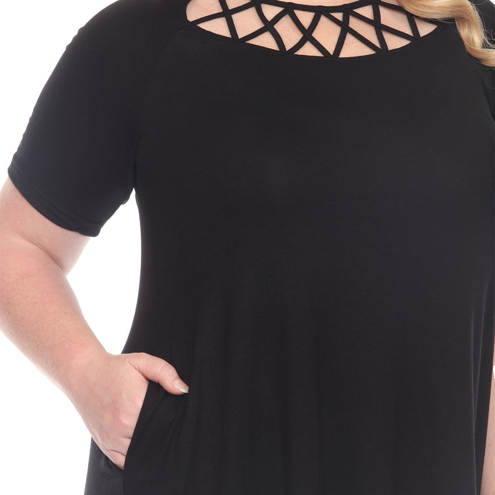 Plus Size Short Sleeve Criss-Cross Neck A-Line Dress