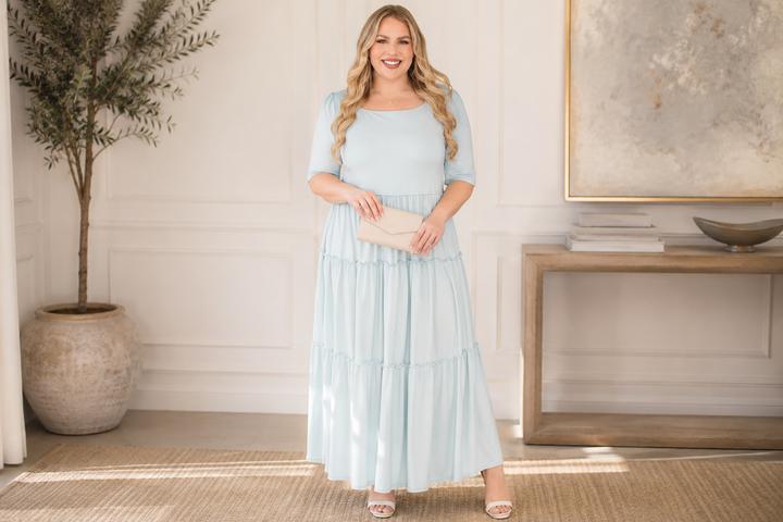 Plus Size Square Neck Short Sleeve Tiered Dress