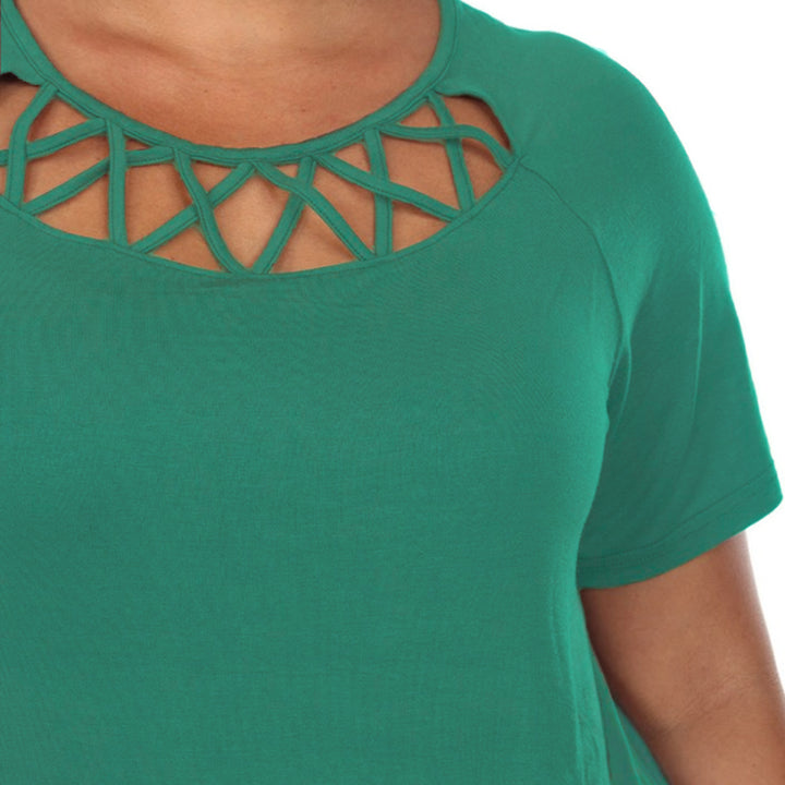 Women's Plus Size Crisscross Cutout Short Sleeve Top